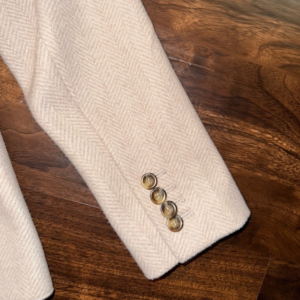 Ann Taylor Tan Blazer - Size 4P - Picture 7 of 8